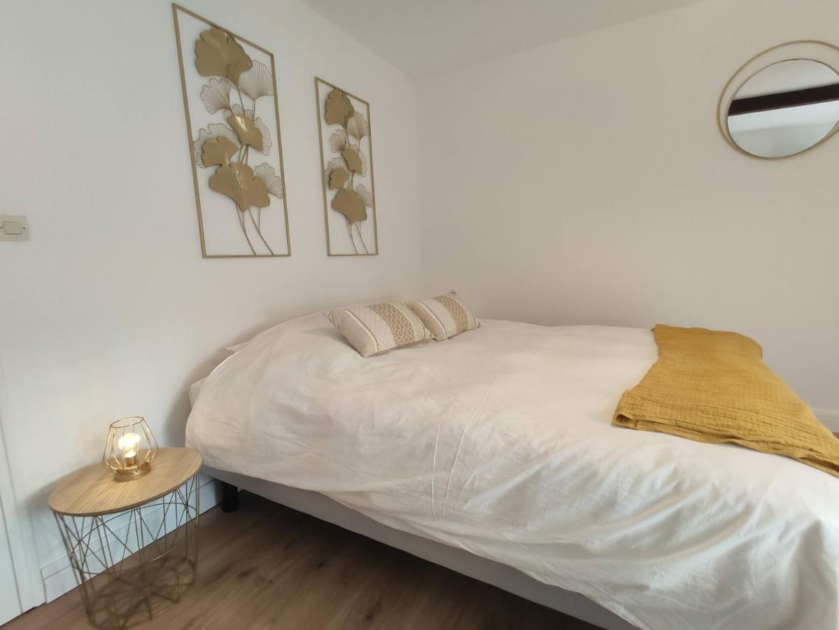 Residence Beaudelot Saint-Saulve Esterno foto