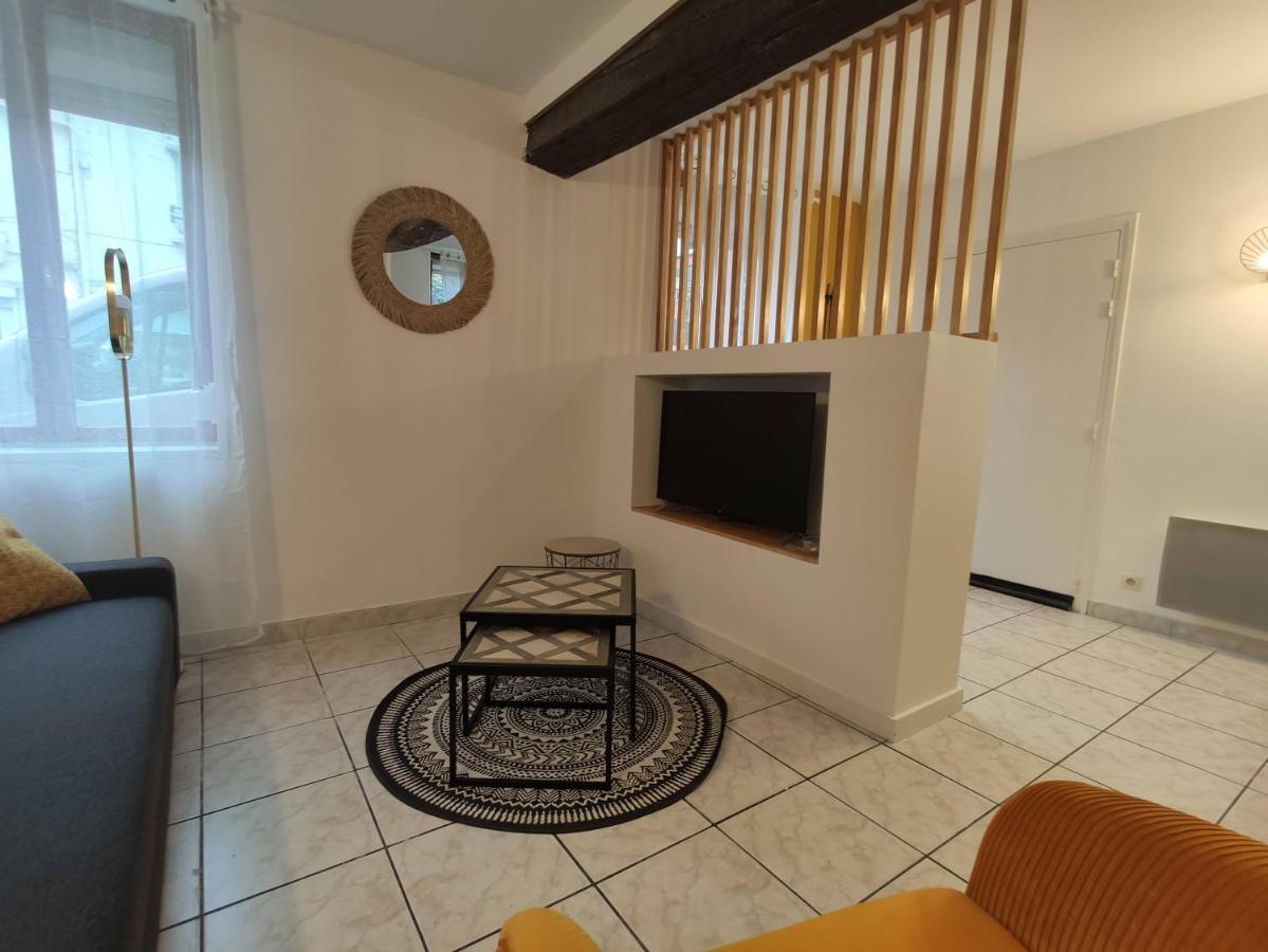Residence Beaudelot Saint-Saulve Esterno foto