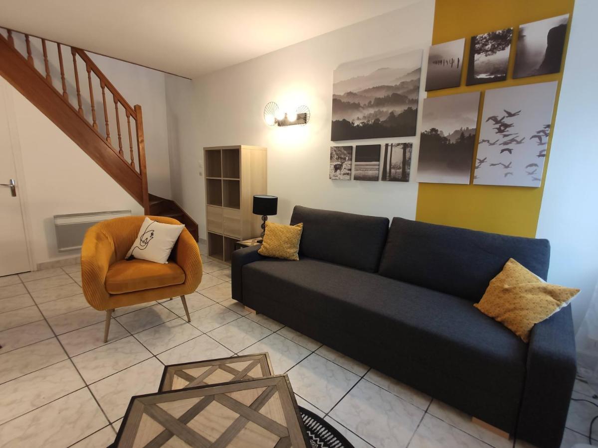 Residence Beaudelot Saint-Saulve Esterno foto